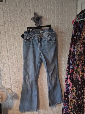 BKE Women's Light Blue Flared Jeans